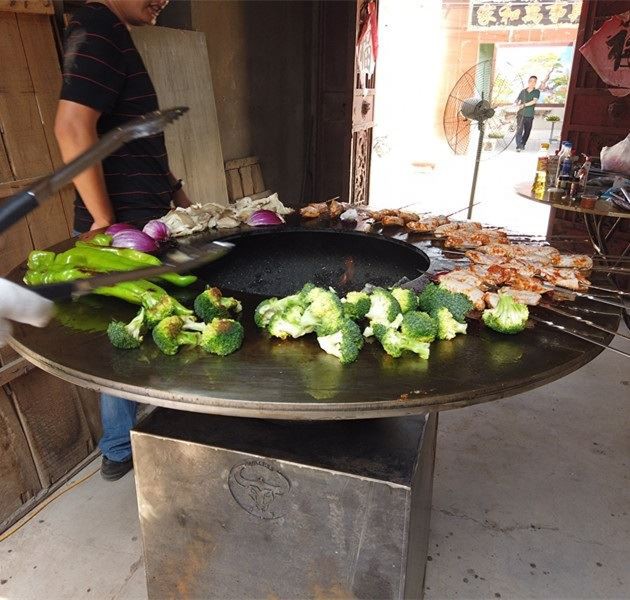 BULLFIRE BBQ 1