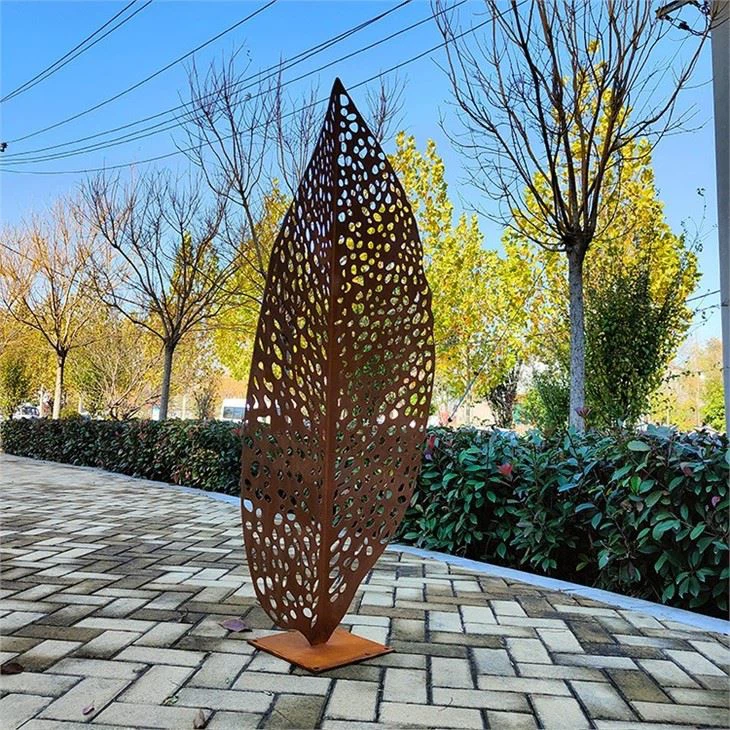 Outdoor Modern Art Metal Sculpture