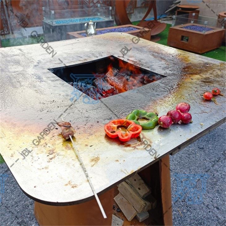 Bbq Barbecues