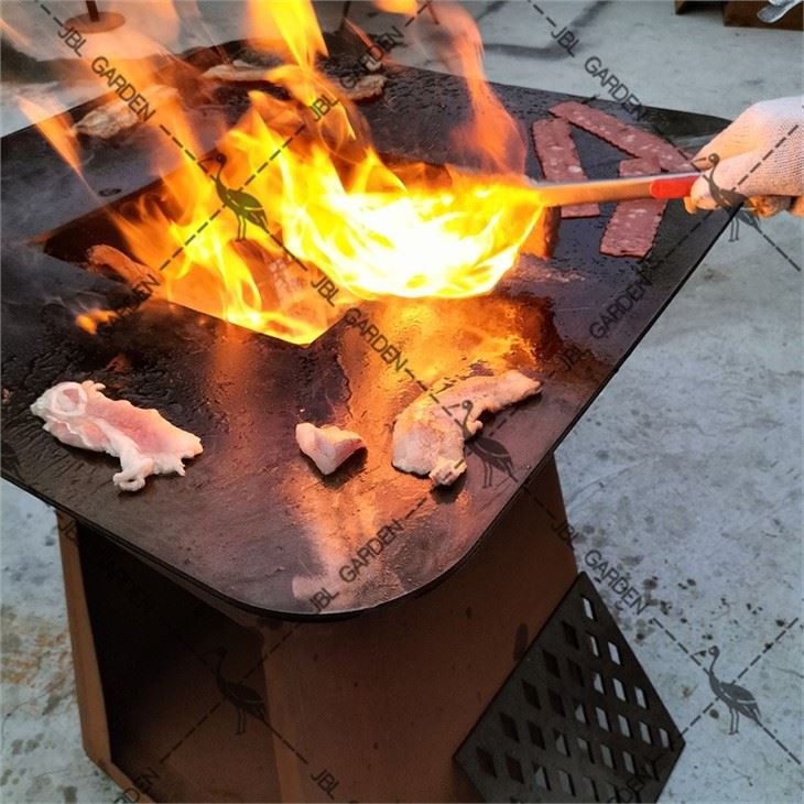 BBQ Fire Pit Grill