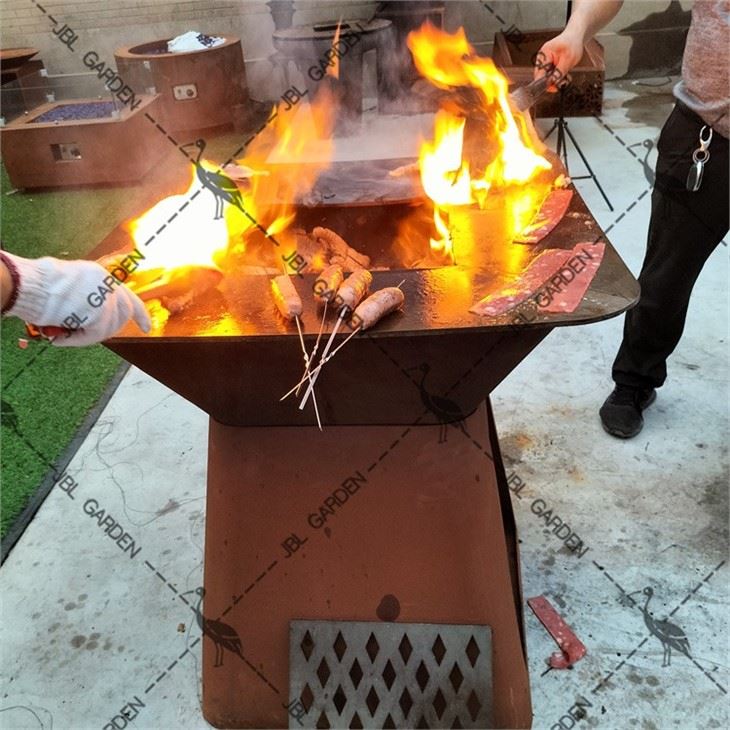 BBQ Fire Pit Grill
