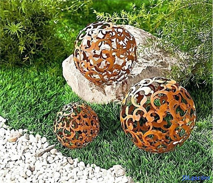 Bespoke Laser Art Metal Outdoor Garden Silhouette / Sculpture