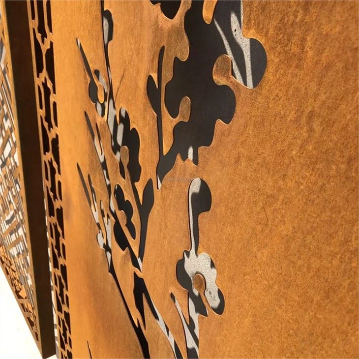 Metal Screen Fence