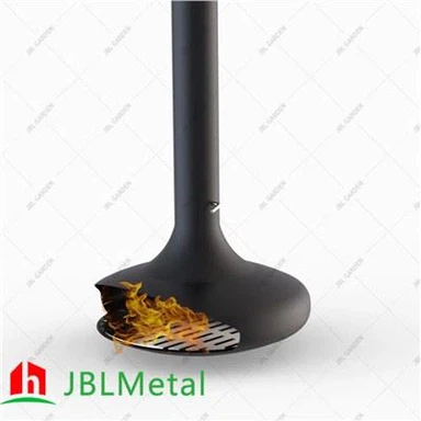 Černý závěsný hořák na dřevo