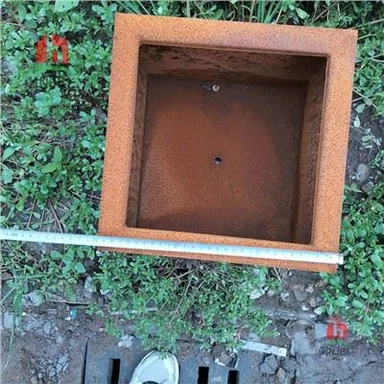 Corten Steel Pro Kovový květináč