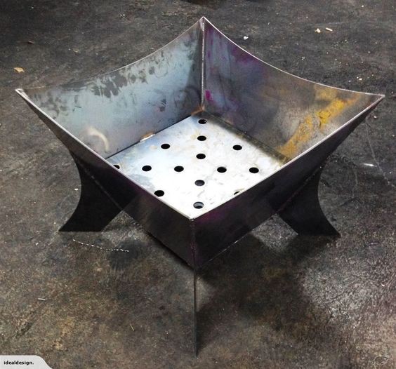 Záhradní hořák na dřevo