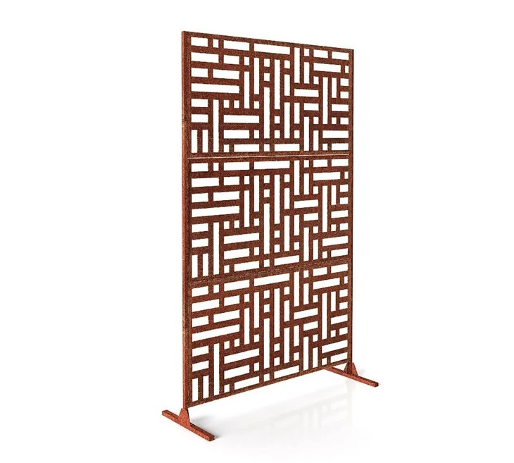 Metal Partition For Courtyard