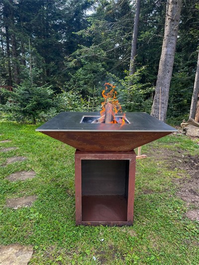 Krbová kamna z Corten Steel Bbq