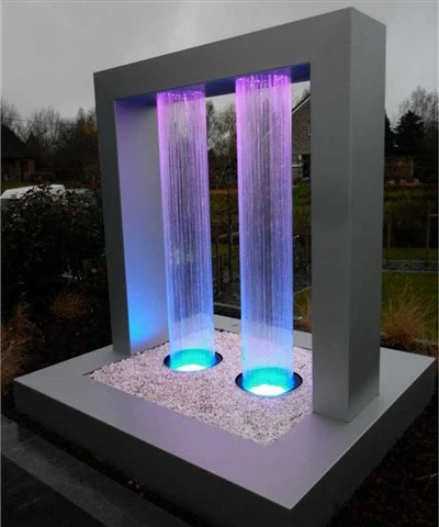 Vlastní funkce LED osvětlení vody